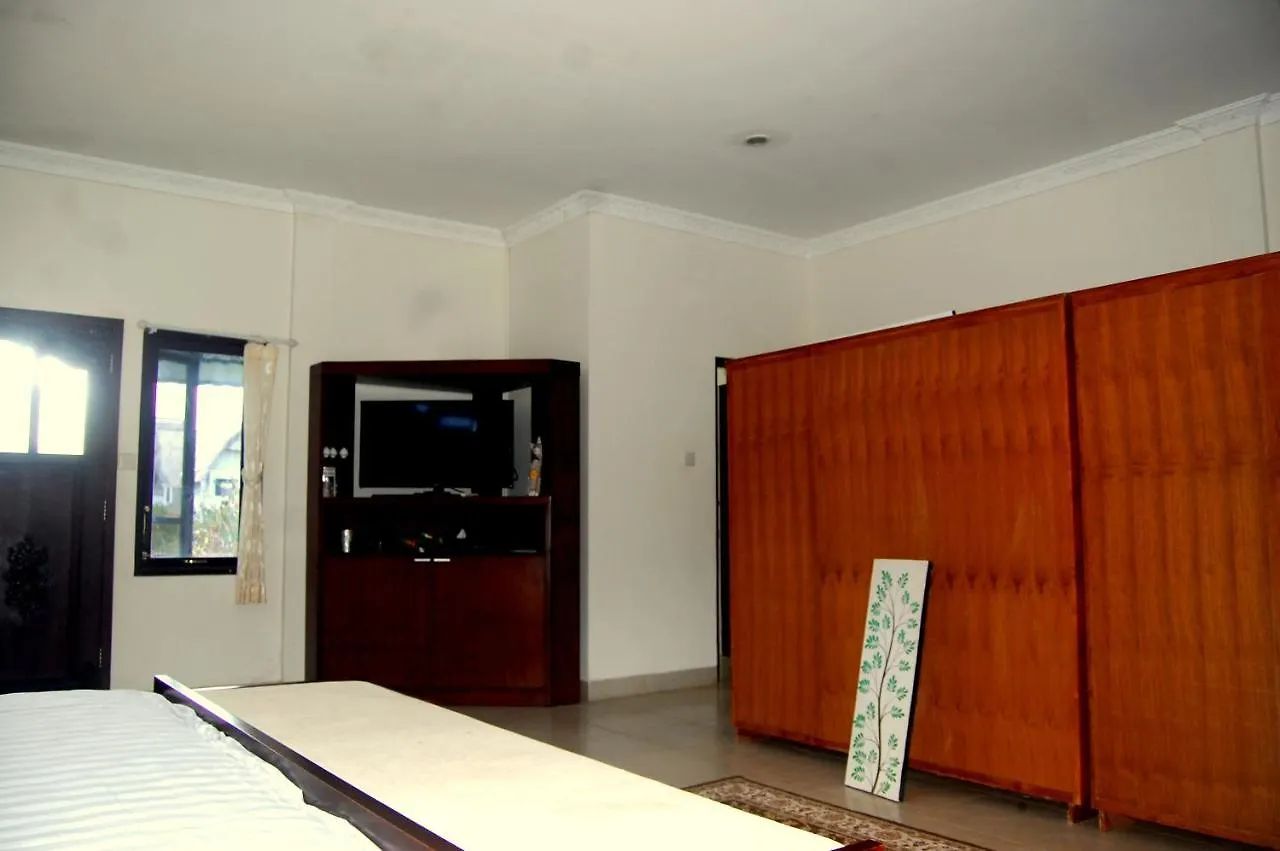Villa Tentram Puri Gading Jimbaran 0*,  Indonesia